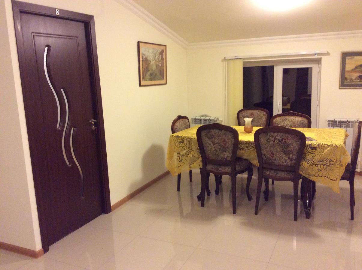 Bonjour Guest House Erévan Extérieur photo
