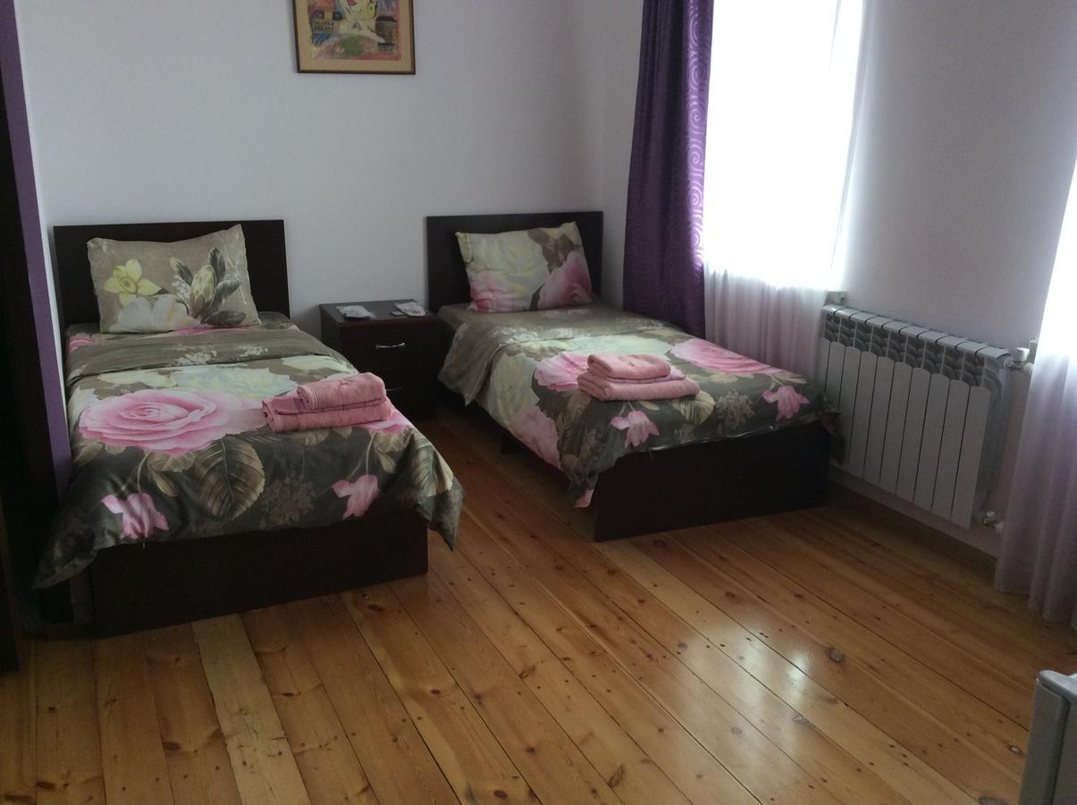 Bonjour Guest House Erévan Extérieur photo