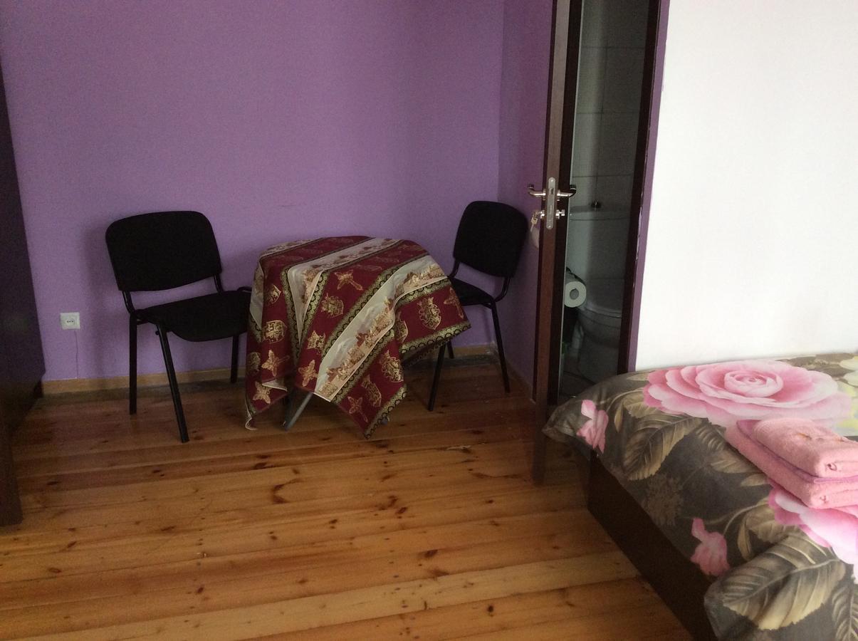 Bonjour Guest House Erévan Extérieur photo